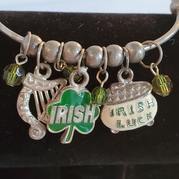 Vintage St Patrick's Day Ireland Irish Charm Bangle Bracelet Silver - Picture 2 of 8